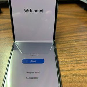 SAMSUNG Galaxy Z Flip 4 Cell Phone, Factory Unlocked Android Smartphone, 128GB